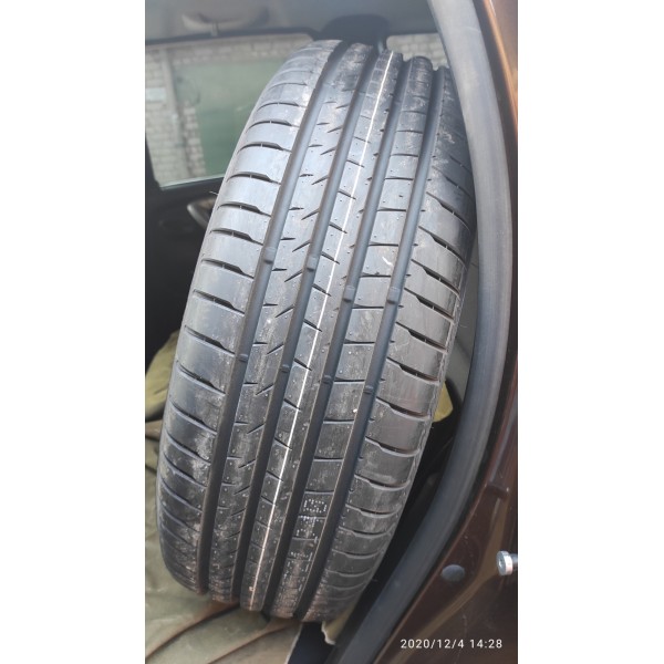 225/60R18 Bridgestone Alenza 001 - 8mm