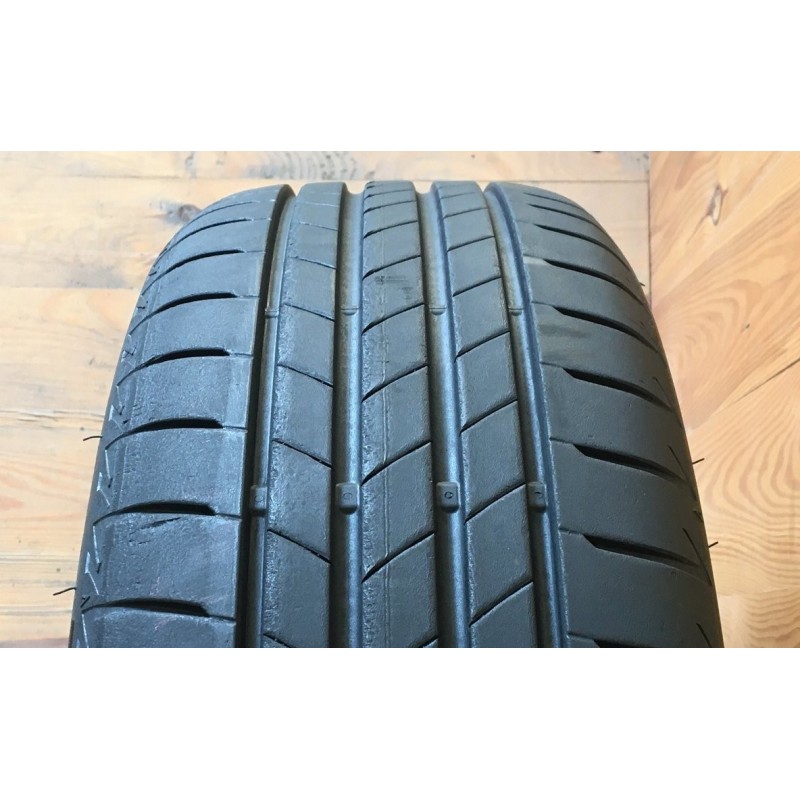 255/35R19 Bridgestone Turanza T005 - 4.5mm