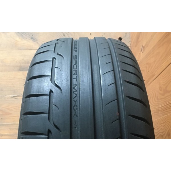 215/55R16 Dunlop Sport Maxx RT - 4.5mm