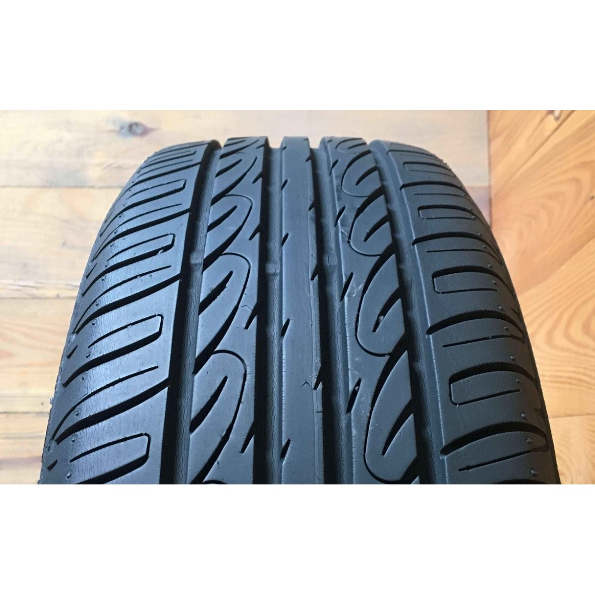 185/60R15 Firestone TZ300 - 6mm
