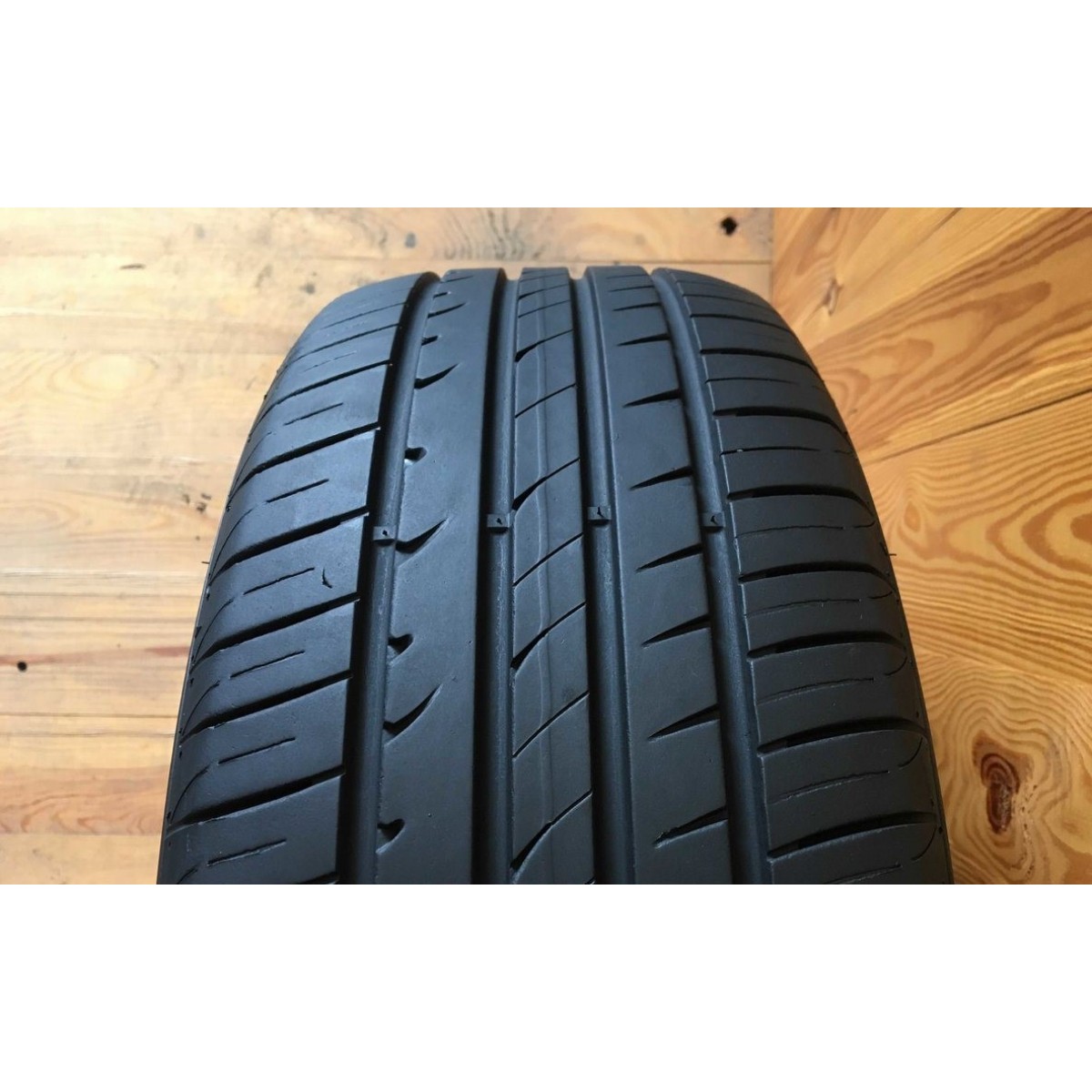 215/70R16 Hankook Ventus Prime 2 - 6mm