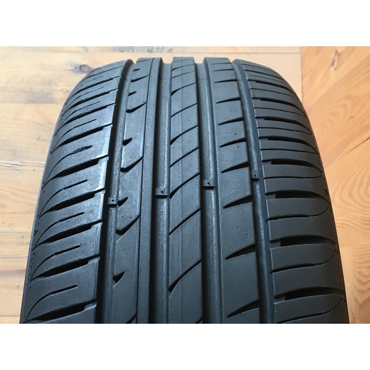 195/55R16 Hankook Ventus Prime 2 - 6.5mm