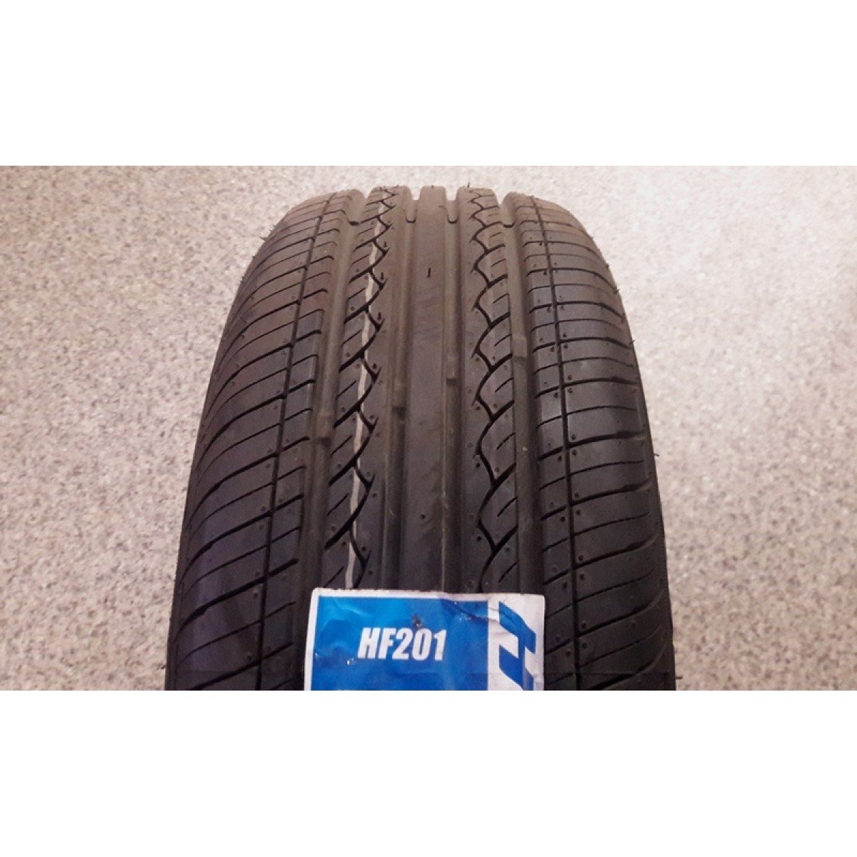 195/55R15 Hifly HF 201- 6.5mm