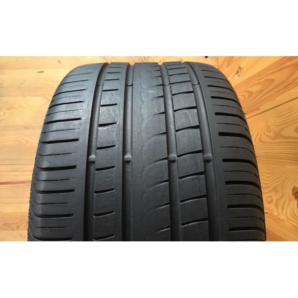 255/55R18 Pirelli P Zero Rosso - 4mm