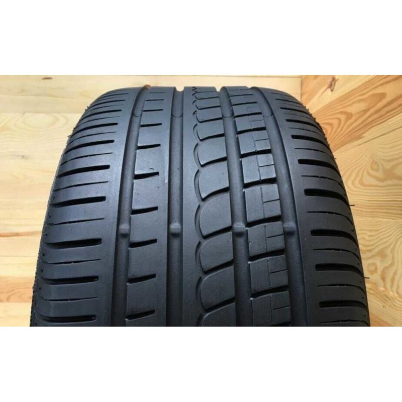 225/50R17 Pirelli Pzero Rosso - 5mm