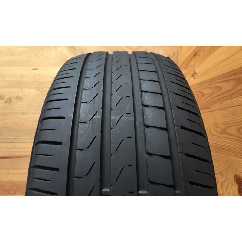 255/55R18 Pirelli Scorpion Verde RFT - 5mm