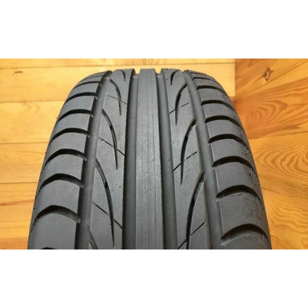 195/55R16 Semperit Speed-Life - 5mm 195/55R16 Semperit Speed-Life - 5mm