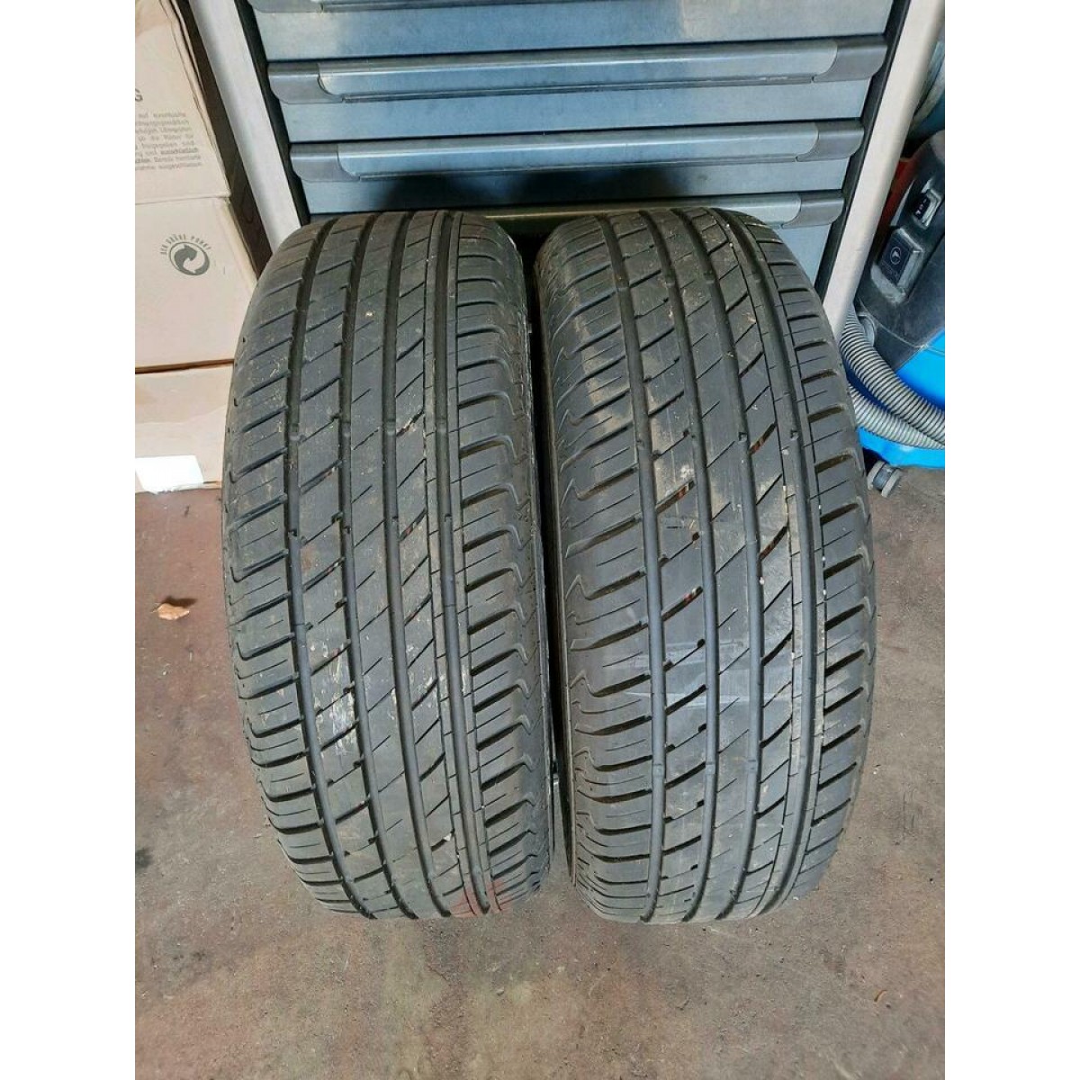 205/60R15 Tyfoon Successor - 5mm