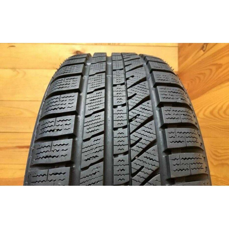 195/65R15 Bridgestone Blizzak LM-25 (6mm)