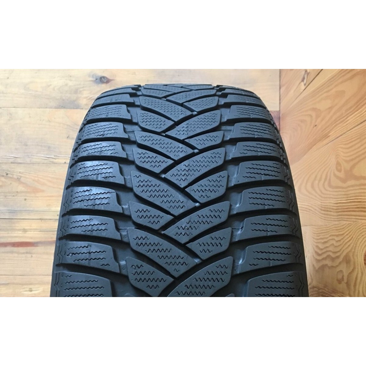 255/45R17 Dunlop SP Winter Sport M3