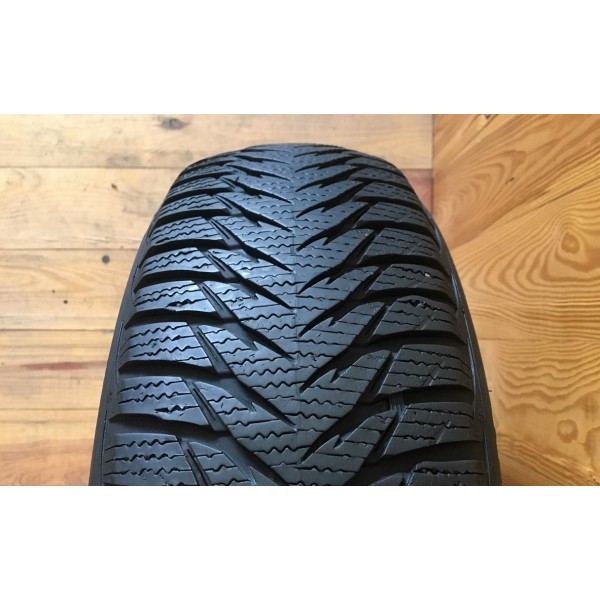 195/65R15 [M+S] GoodYear Ultra Grip 8 - 6mm