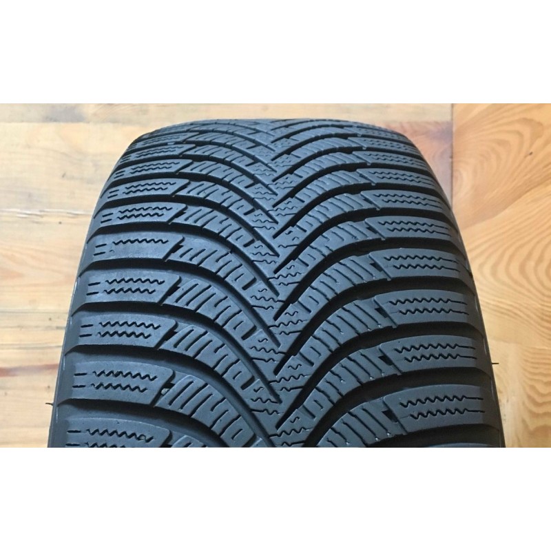 195/65R15 Hankook WinterICeptRS2 (5.5mm)