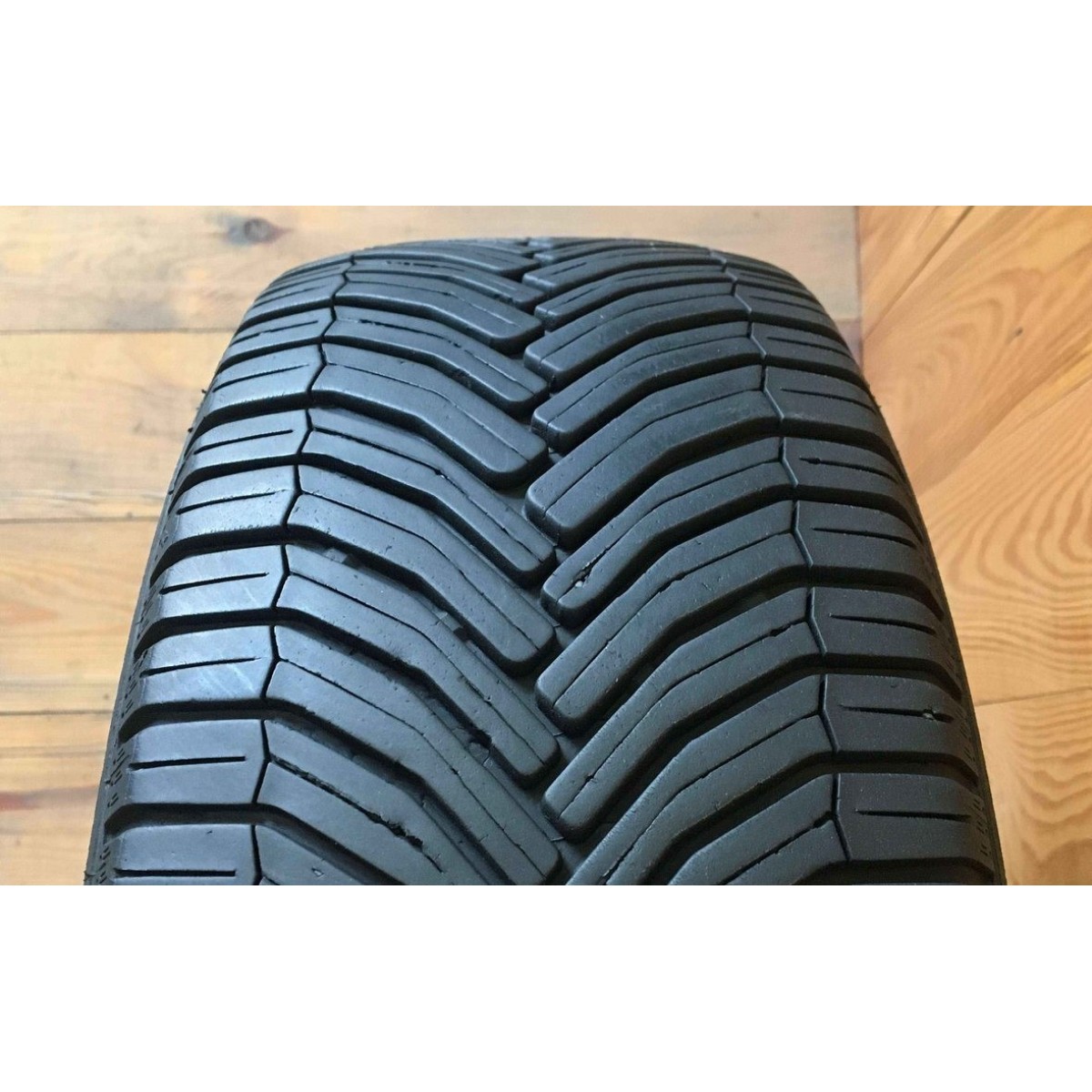 215/55R18 Michelin Cross Climate SUV - 6mm 215/55R18 Michelin Cross Climate SUV - 6mm