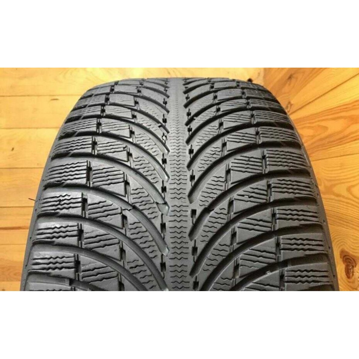 265/40R21 Michelin Latitude Alpin LA2