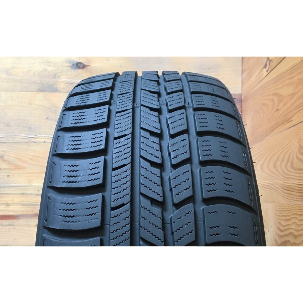 225/45R17 [M+S] Nexen WinGuard Sport - 4.5mm